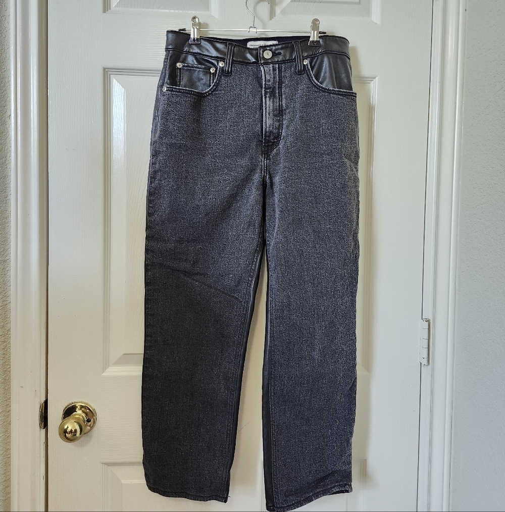 Abercrombie & Fitch High-Rise Black Wash Jeans with Faux Leather Trim